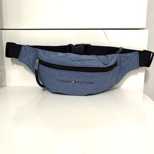 New Tommy Hilfiger Fanny Pack